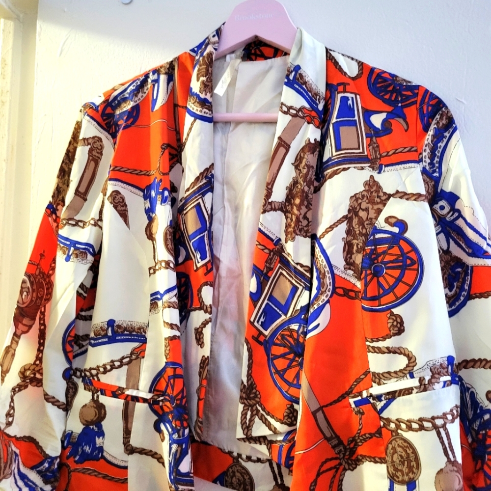 Cropped Patterned Jacket - Picture 2 of 5